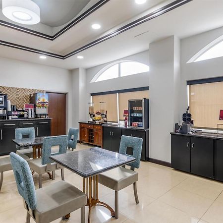 נורת' ליטל רוק Best Western Plus Jfk Inn & Suites מראה חיצוני תמונה