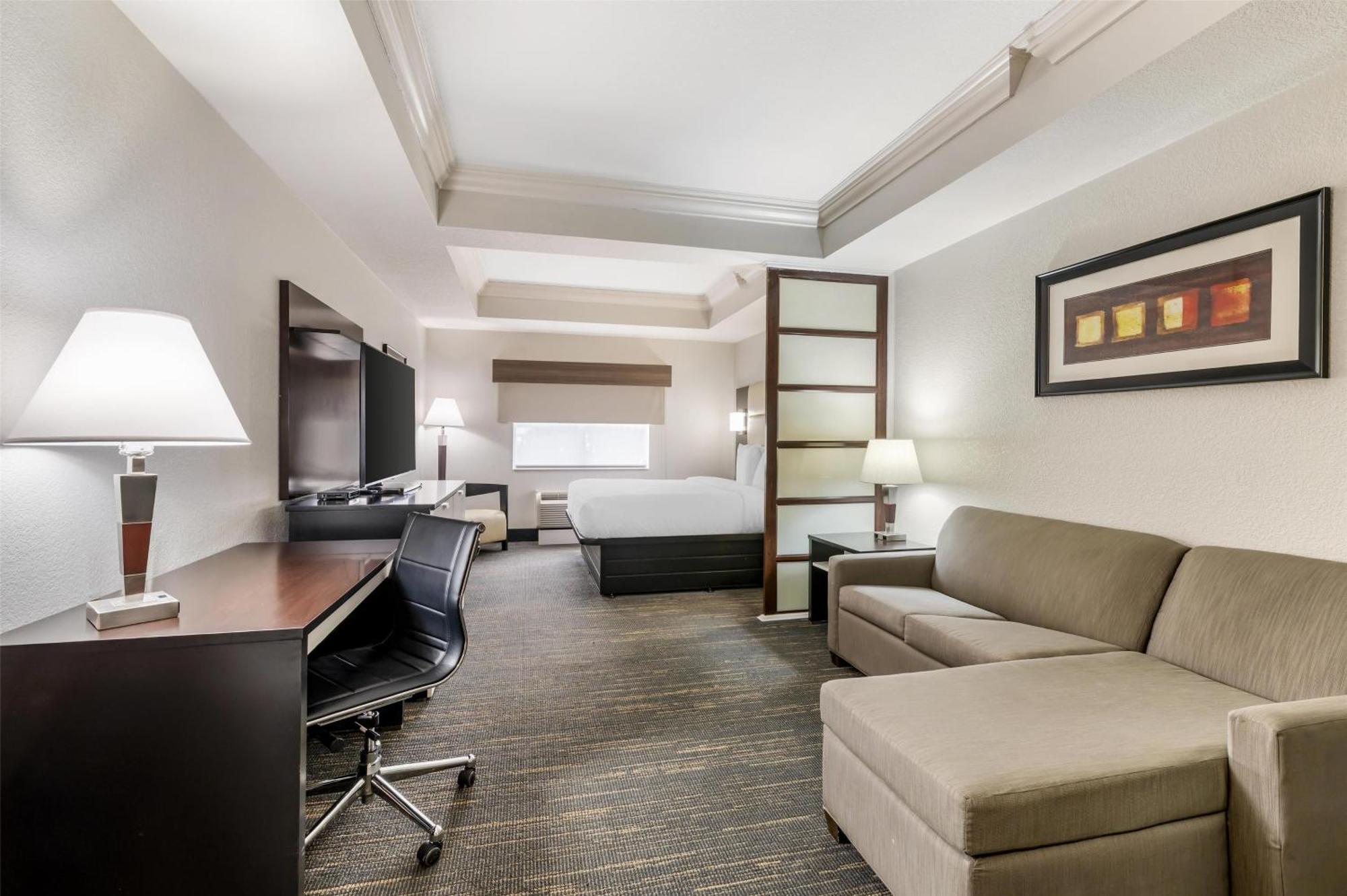 נורת' ליטל רוק Best Western Plus Jfk Inn & Suites מראה חיצוני תמונה