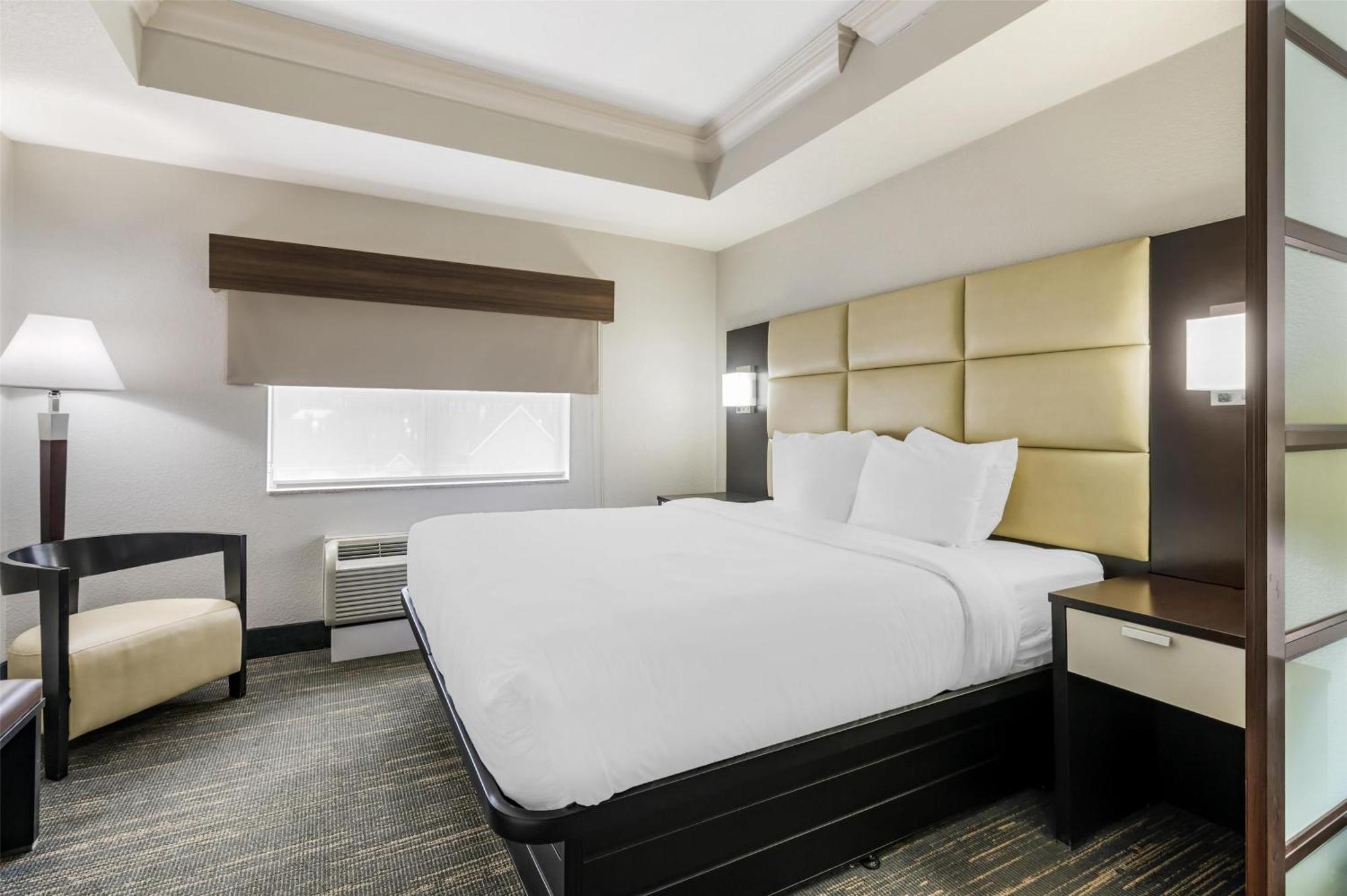 נורת' ליטל רוק Best Western Plus Jfk Inn & Suites מראה חיצוני תמונה